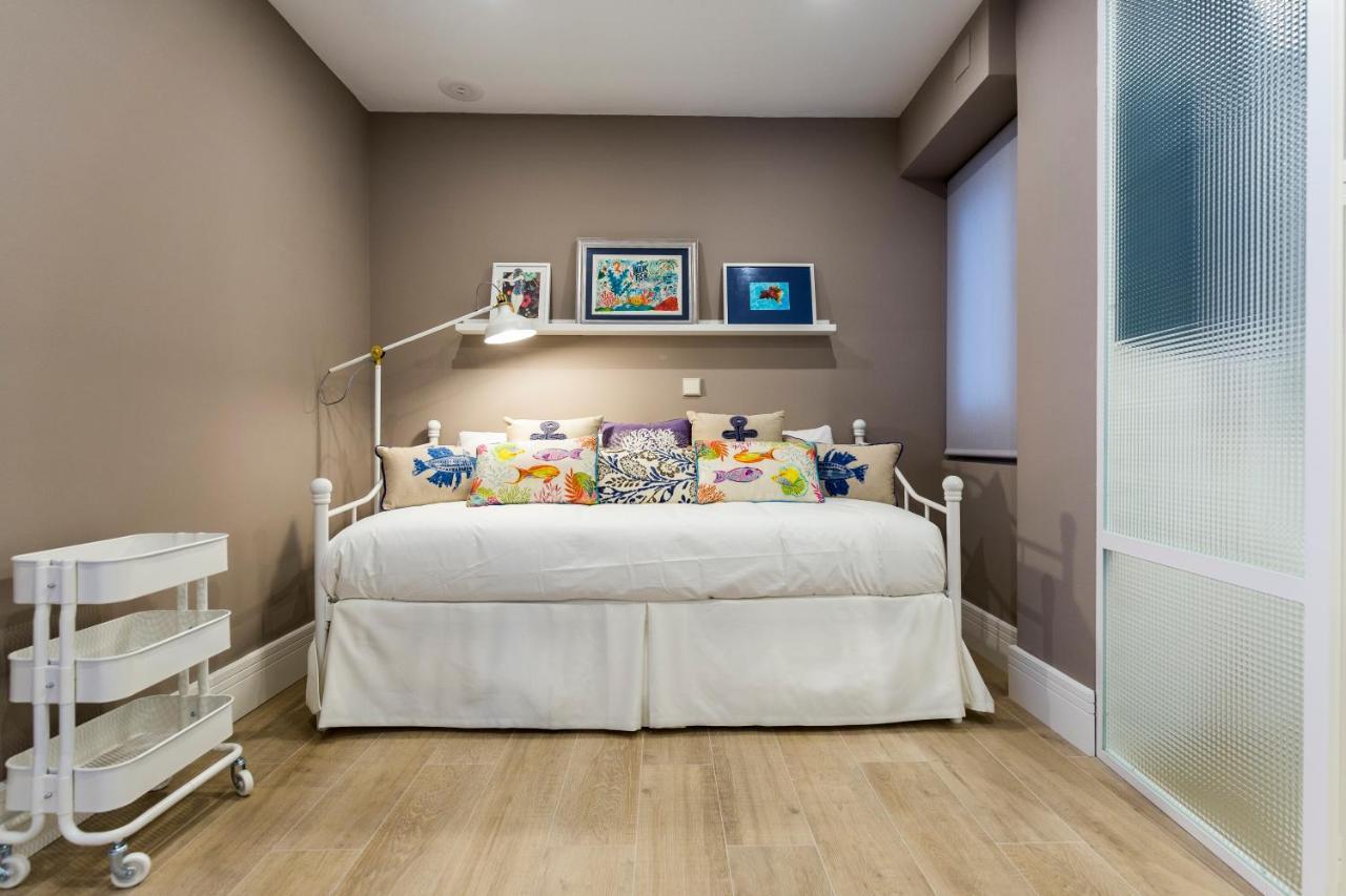 アリカンテGran Vivienda En La Rambla!アパートメント エクステリア 写真