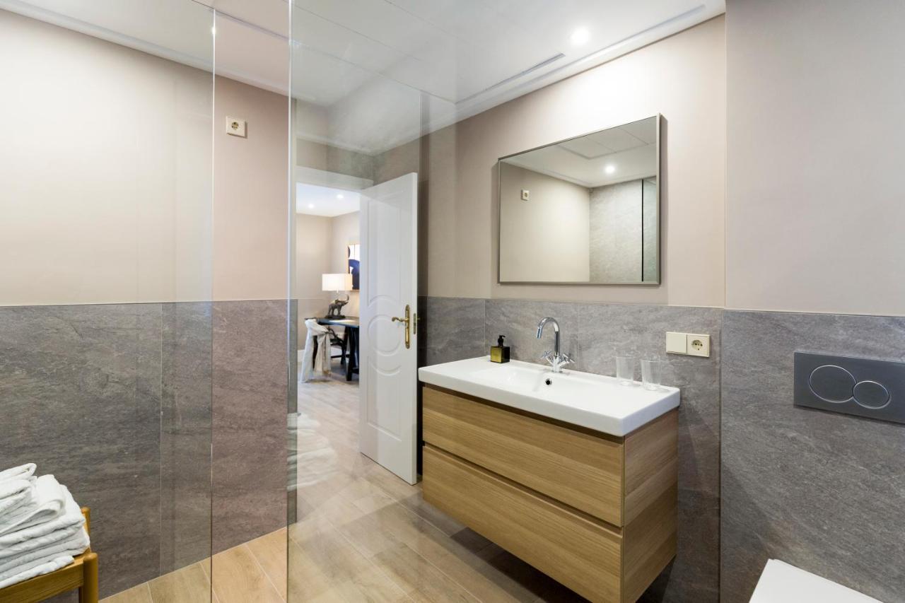 アリカンテGran Vivienda En La Rambla!アパートメント エクステリア 写真
